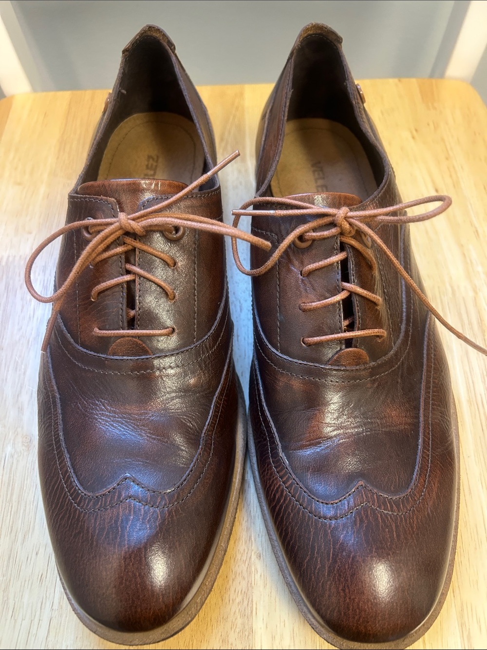 Velez Men’s Brown Columbian Leather Wingtip Oxford Shoes with Brogue detailing